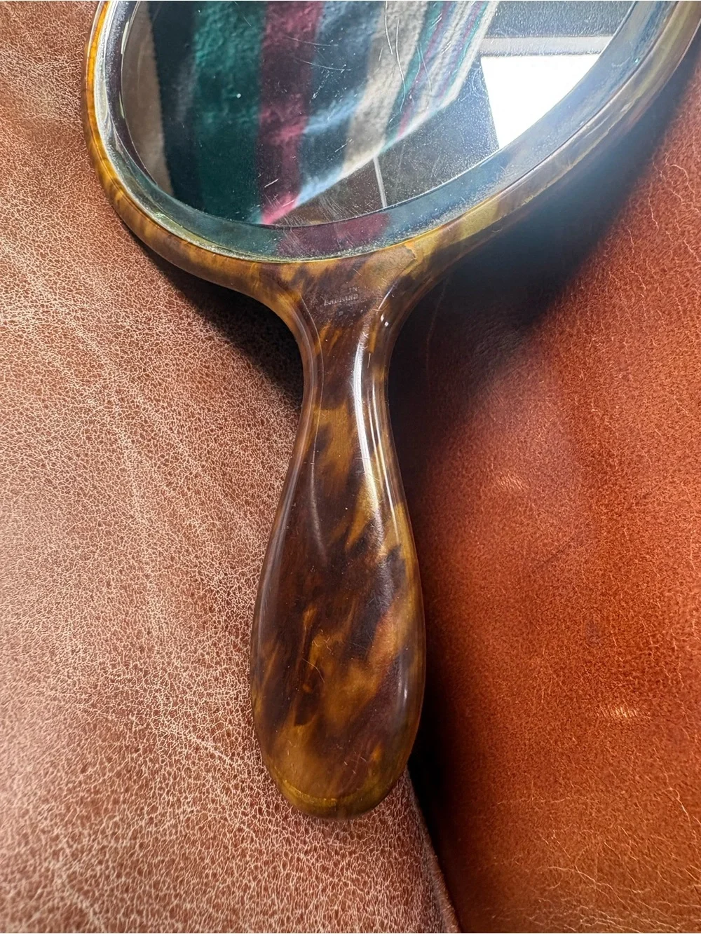 Vintage item faux